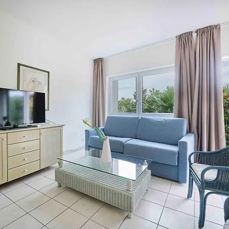 Front 2 Бардолино