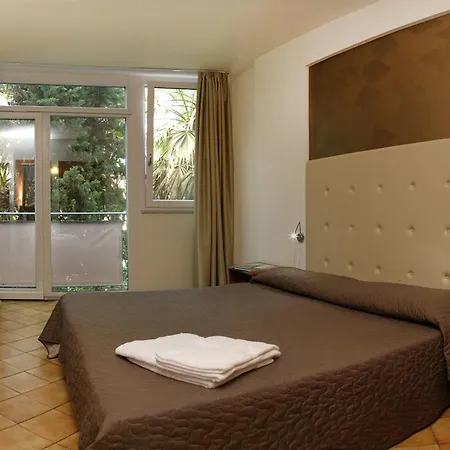 Front 2 Apartamento Bardolino